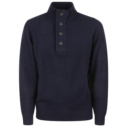 Essential patch half zip