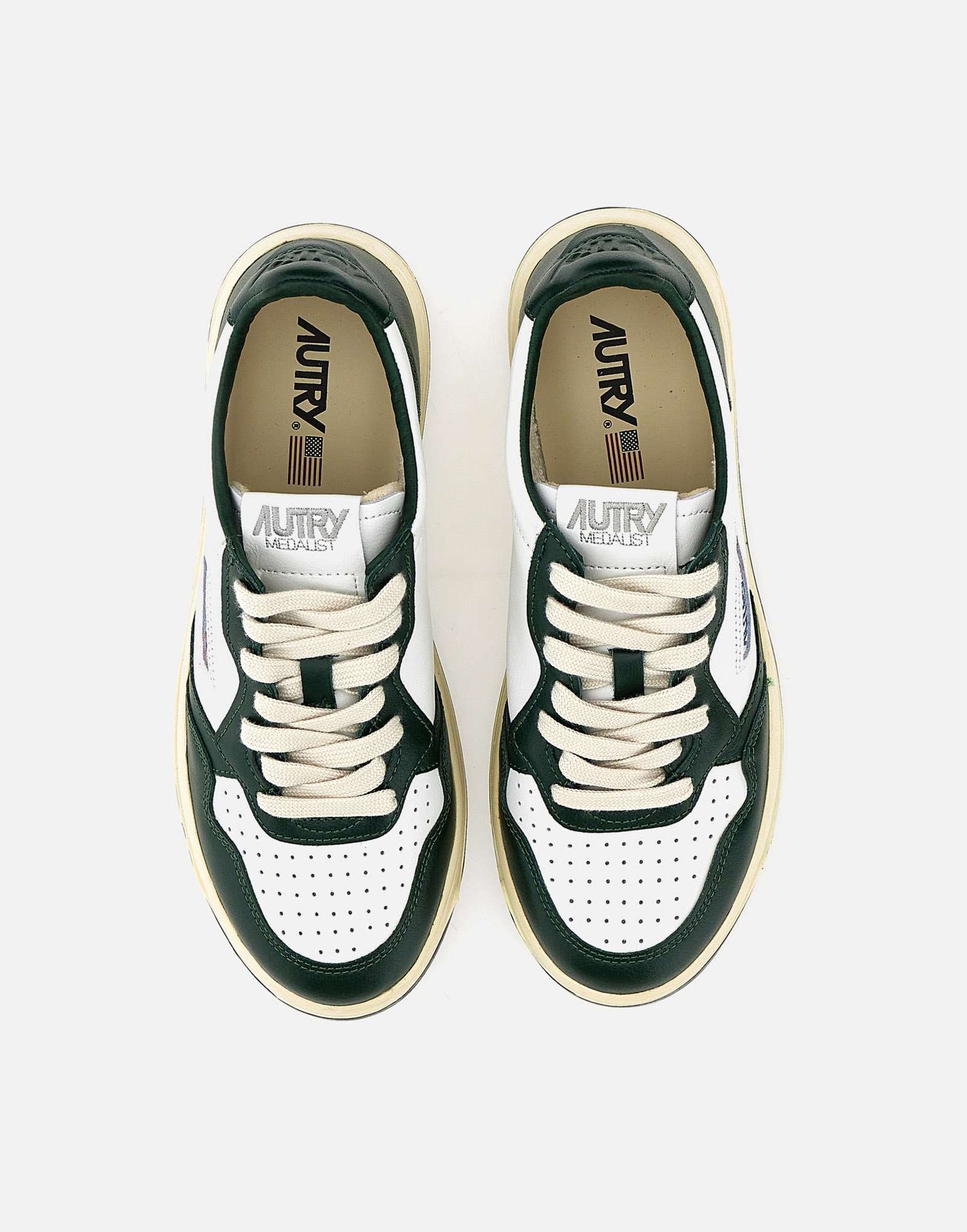 Medalist Low Sneakers