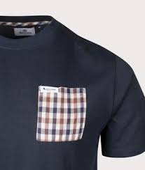 T-shirt taschino
