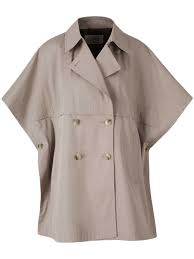 Dean trench mantella