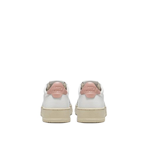 Medalist Low Sneakers