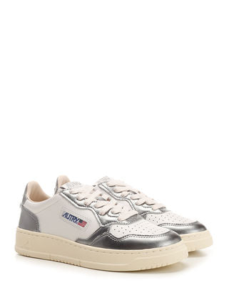 Medalist Low Sneakers