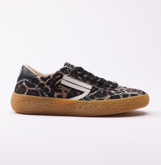 1.01 Vintage textile leopard