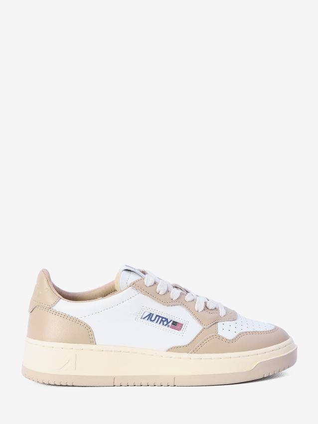 Medalist Low Sneakers