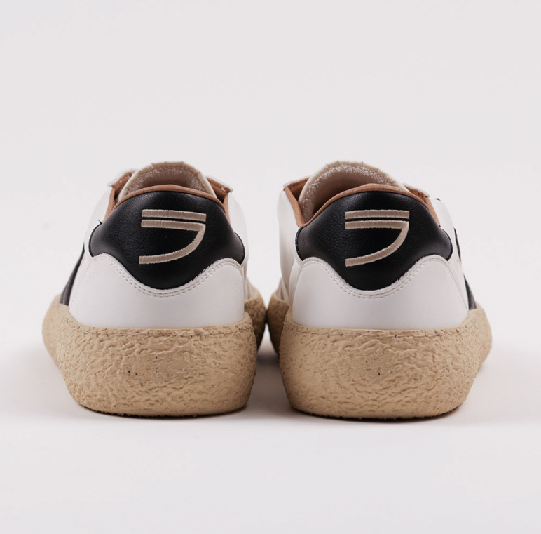 1.01 Vintage vegan soft leather