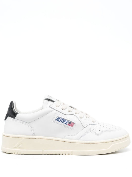 Medalist Low Sneakers